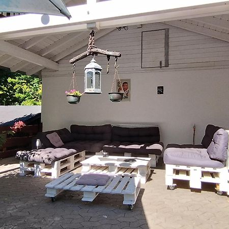 Bed and Breakfast Schmoekermuehle Andernach Esterno foto
