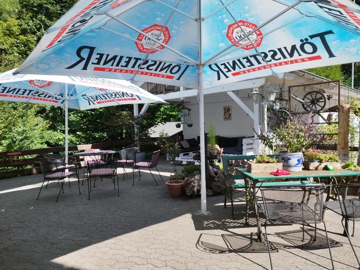 Bed and Breakfast Schmoekermuehle Andernach Esterno foto