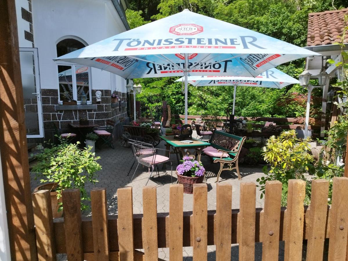 Bed and Breakfast Schmoekermuehle Andernach Esterno foto