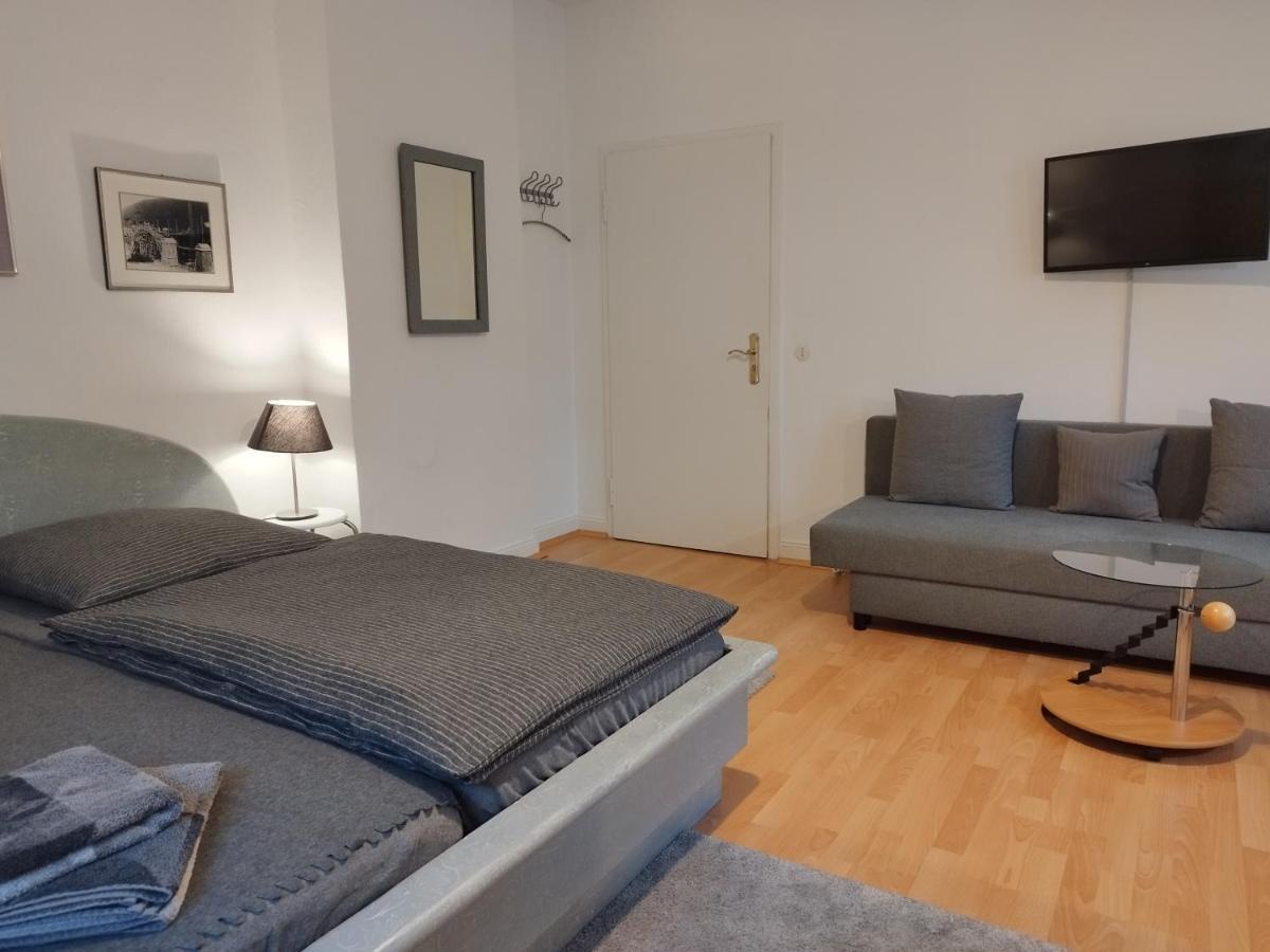 Bed and Breakfast Schmoekermuehle Andernach Esterno foto